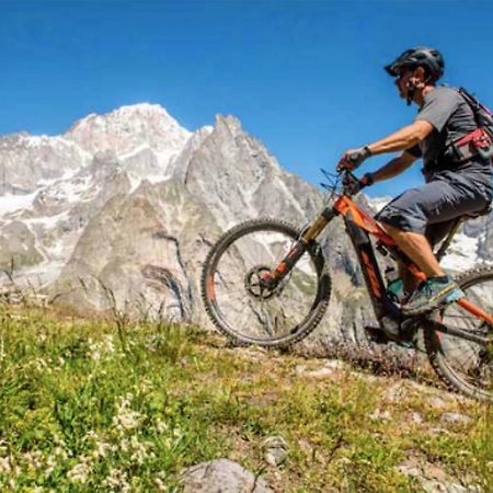 Appartamento La Petite Courmayeur Esterno foto
